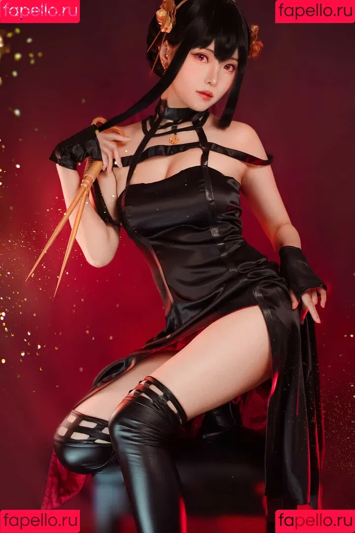 Ely Cosplay / Ely_eee / eeelyeee Onlyfans Photo Gallery 