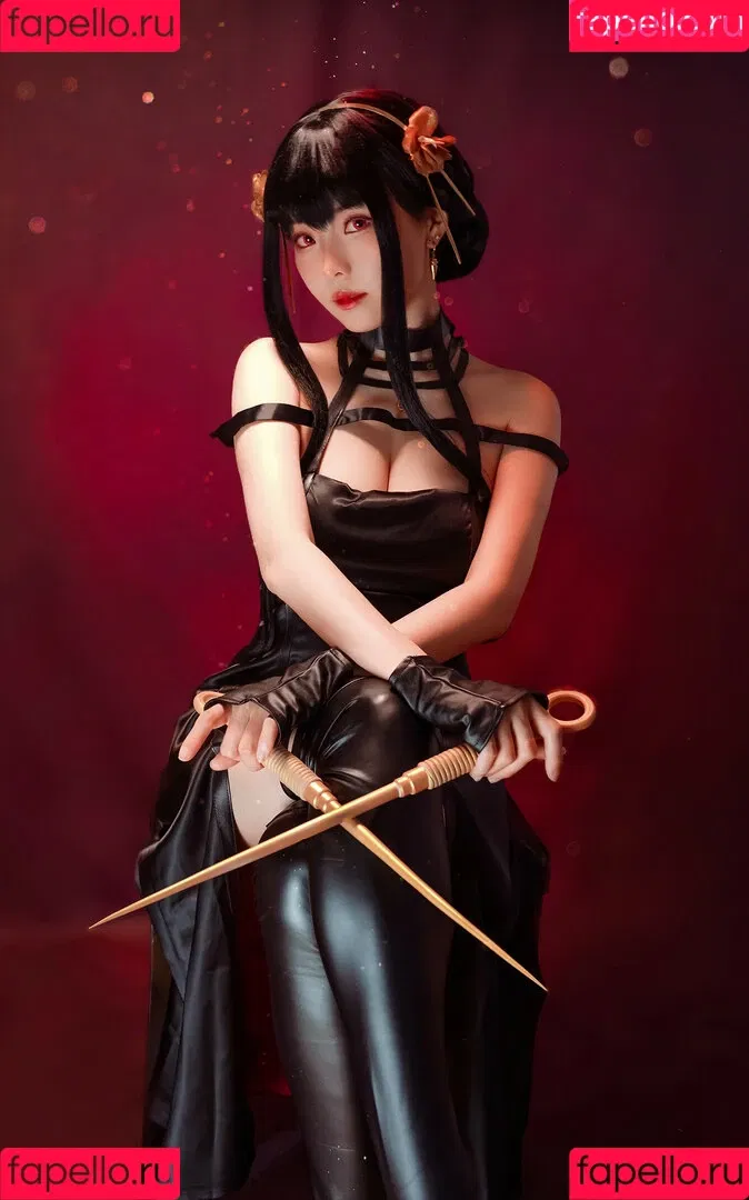 Ely Cosplay / Ely_eee / eeelyeee Onlyfans Photo Gallery 