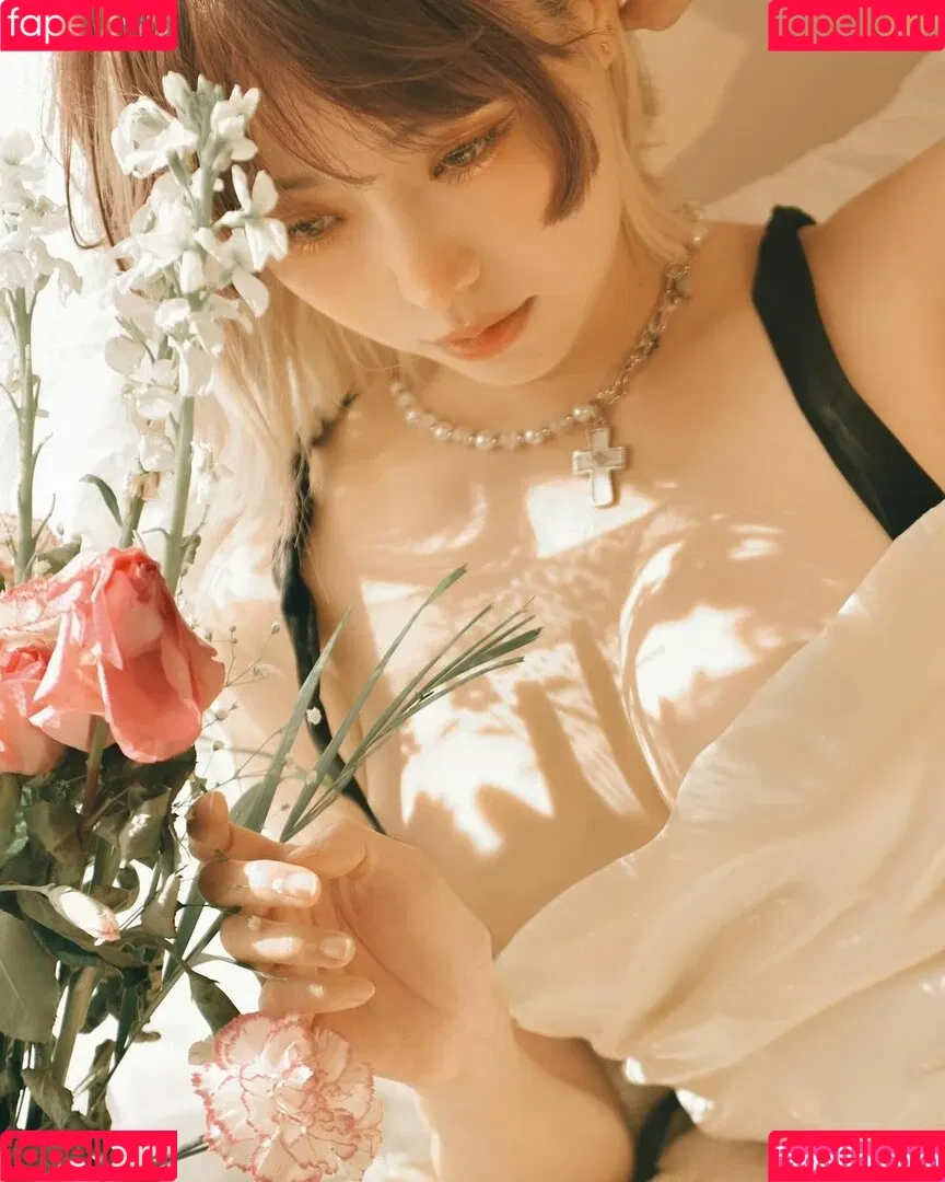 Ely Cosplay / Ely_eee / eeelyeee Onlyfans Photo Gallery 