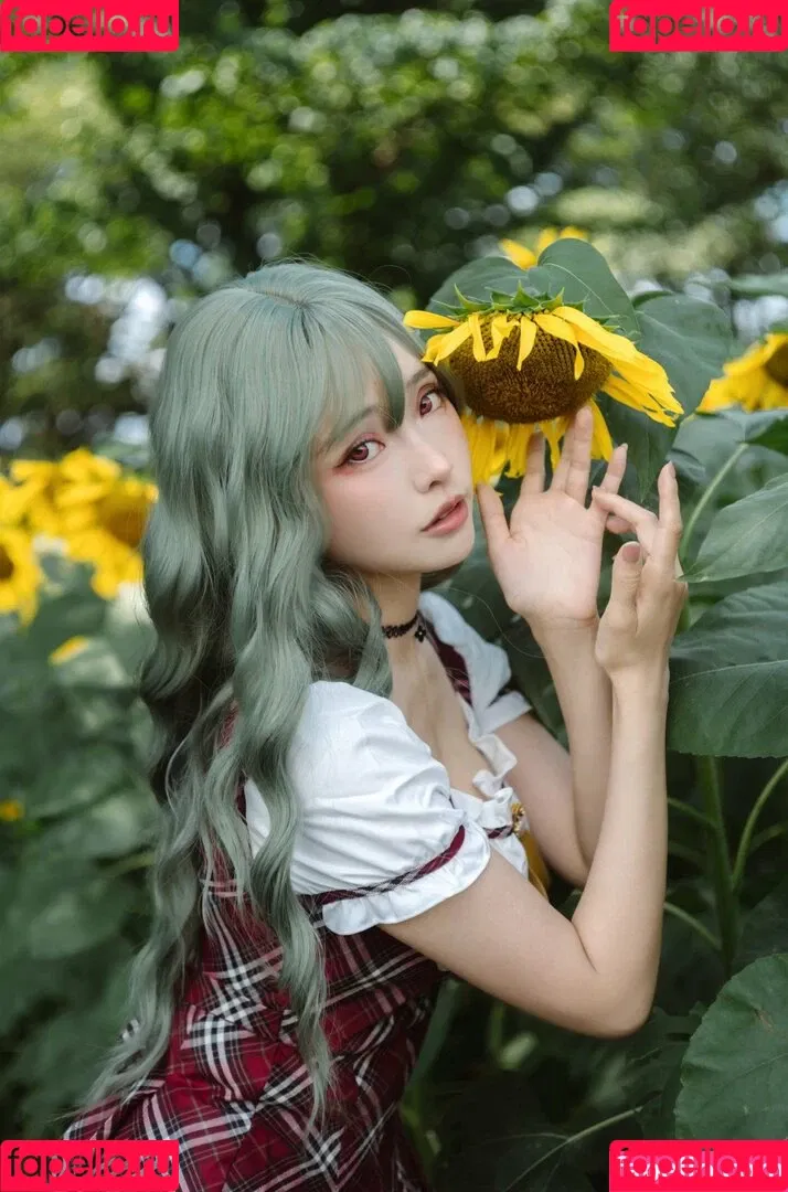 Ely Cosplay / Ely_eee / eeelyeee Onlyfans Photo Gallery 