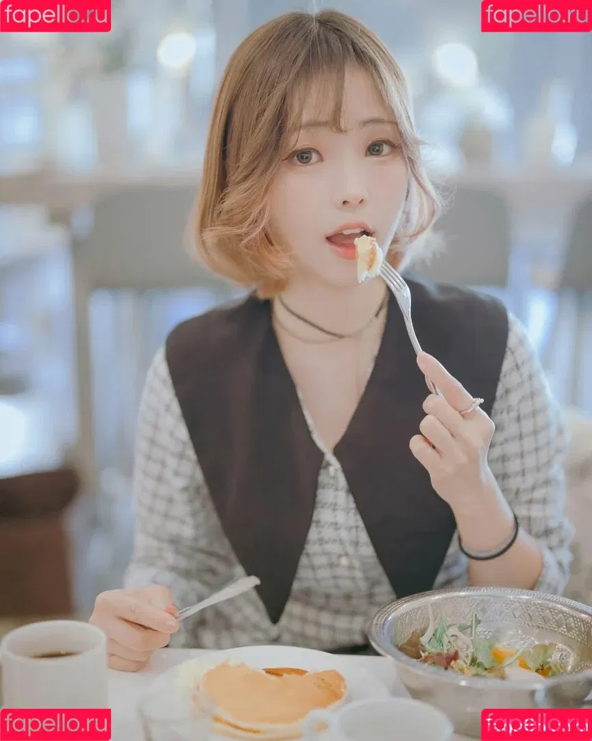 Ely Cosplay / Ely_eee / eeelyeee Onlyfans Photo Gallery 