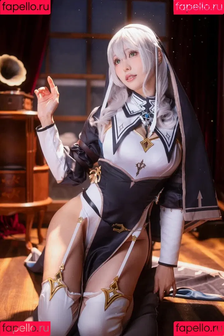 Ely Cosplay / Ely_eee / eeelyeee Onlyfans Photo Gallery 