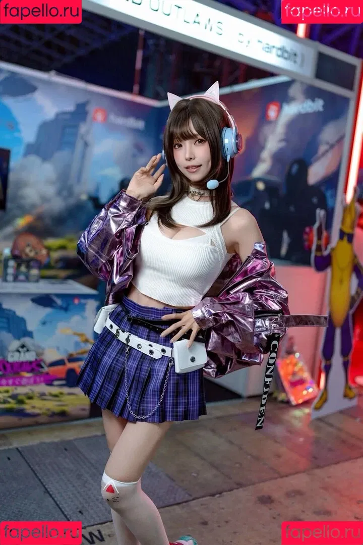 Ely Cosplay / Ely_eee / eeelyeee Onlyfans Photo Gallery 