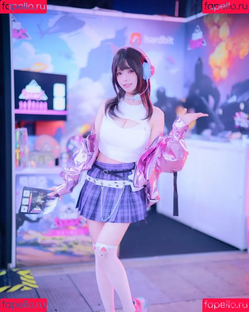 Ely Cosplay / Ely_eee / eeelyeee Onlyfans Photo Gallery 