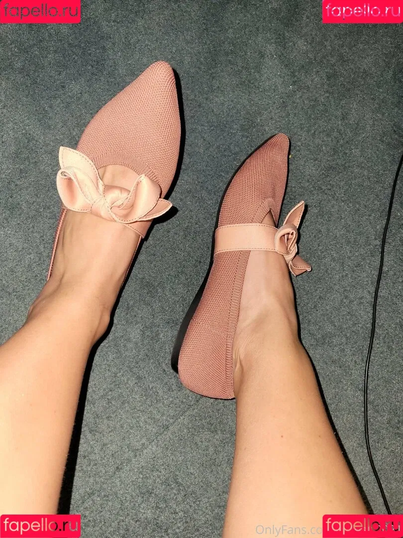 fitfeet.2021 / fitfeet46x Onlyfans Photo Gallery 