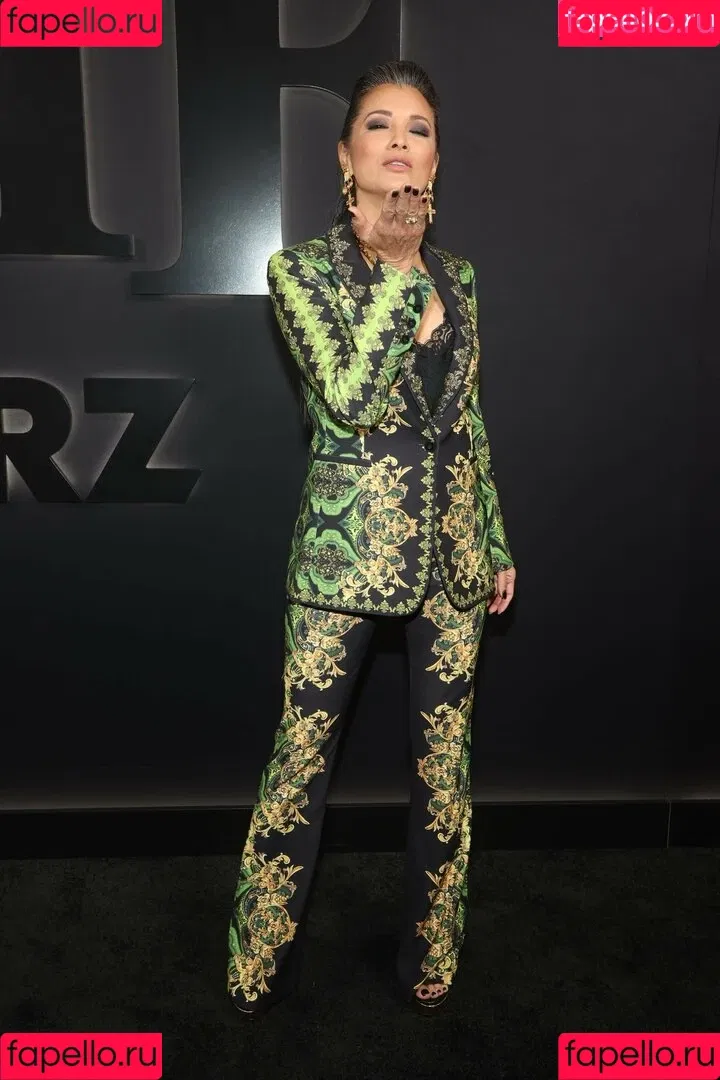 33edge / Kelly Hu / kellyhu Onlyfans Photo Gallery 