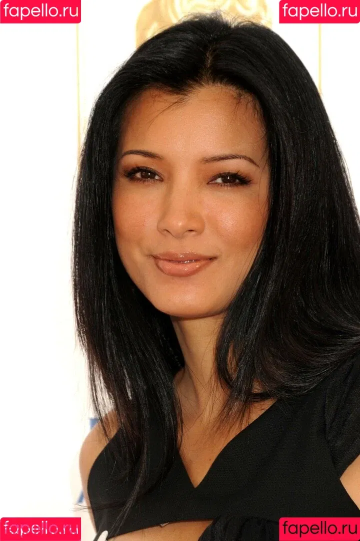 33edge / Kelly Hu / kellyhu Onlyfans Photo Gallery 