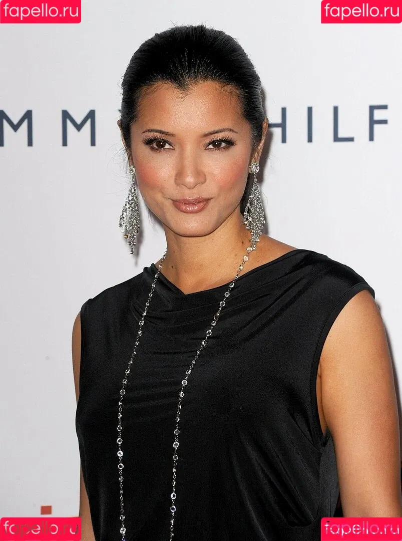33edge / Kelly Hu / kellyhu Onlyfans Photo Gallery 