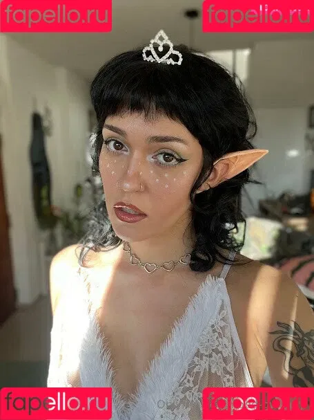 odd-gwenny / styledbygwenny Onlyfans Photo Gallery 