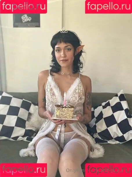 odd-gwenny / styledbygwenny Onlyfans Photo Gallery 