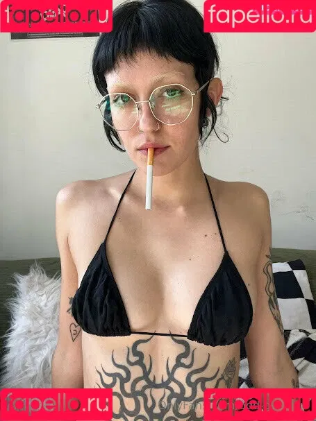 odd-gwenny / styledbygwenny Onlyfans Photo Gallery 