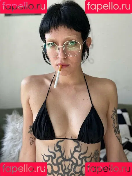 odd-gwenny / styledbygwenny Onlyfans Photo Gallery 