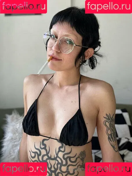 odd-gwenny / styledbygwenny Onlyfans Photo Gallery 