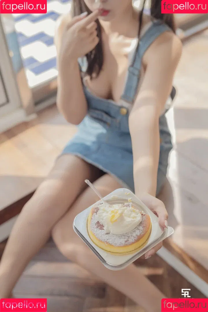 Shin Jae Eun / Zenny / love_zennyrt / zennyrt / 신재은 Onlyfans Photo Gallery 