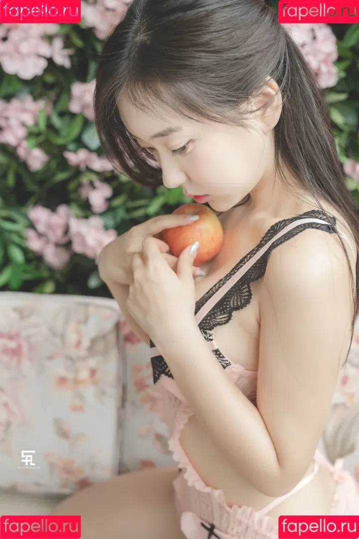 Shin Jae Eun / Zenny / love_zennyrt / zennyrt / 신재은 Onlyfans Photo Gallery 