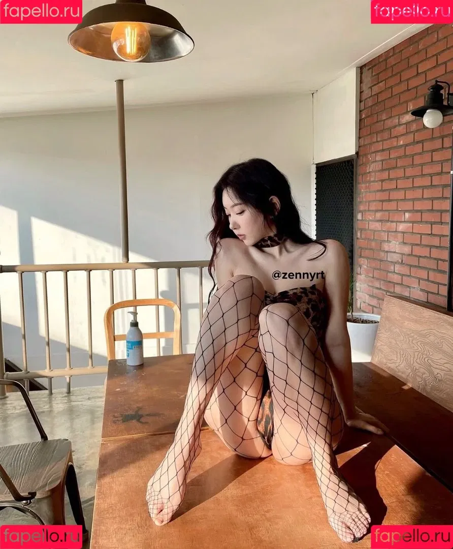 Shin Jae Eun / Zenny / love_zennyrt / zennyrt / 신재은 Onlyfans Photo Gallery 