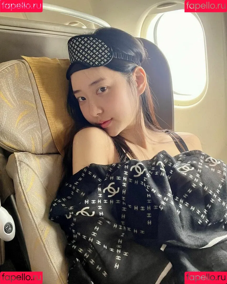 Shin Jae Eun / Zenny / love_zennyrt / zennyrt / 신재은 Onlyfans Photo Gallery 