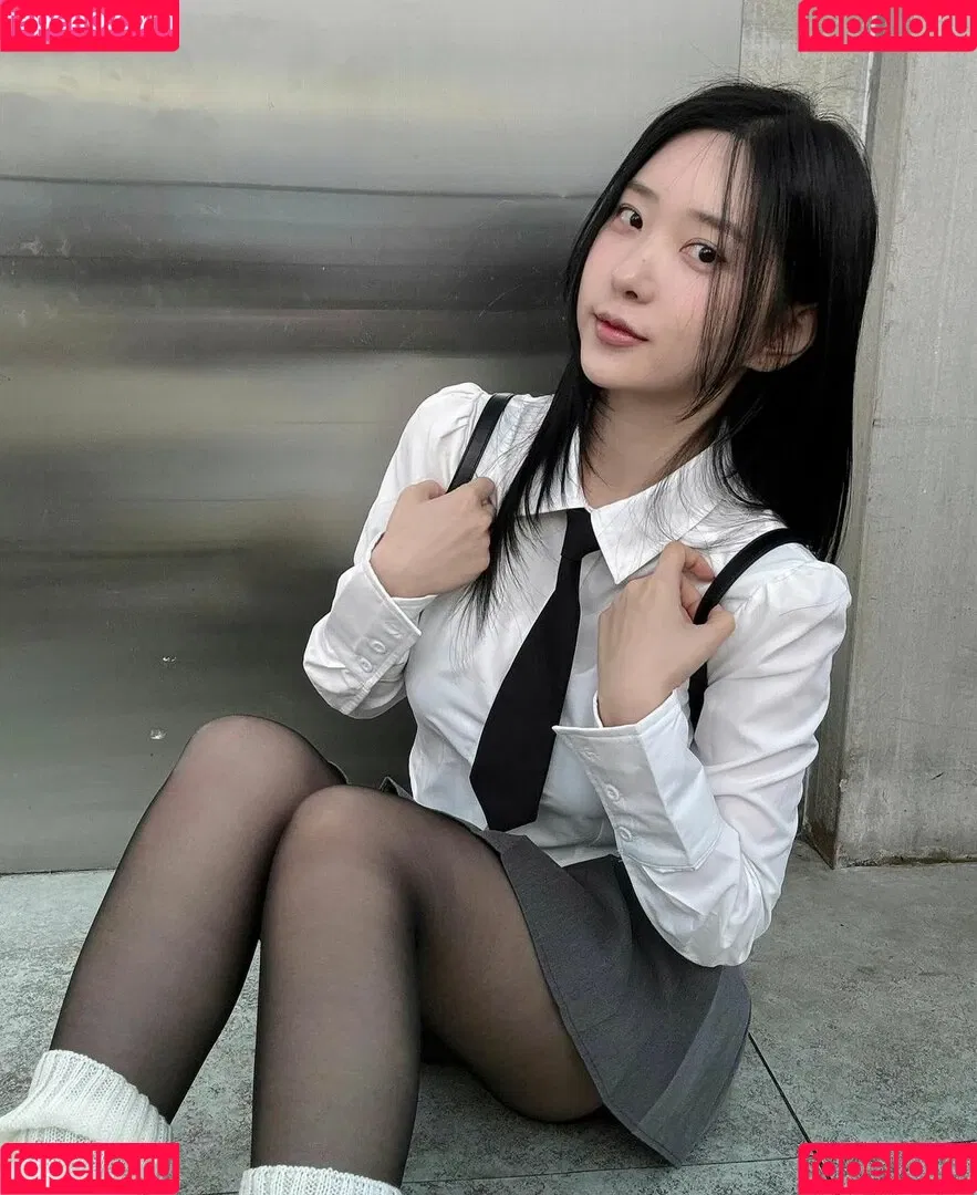 Shin Jae Eun / Zenny / love_zennyrt / zennyrt / 신재은 Onlyfans Photo Gallery 