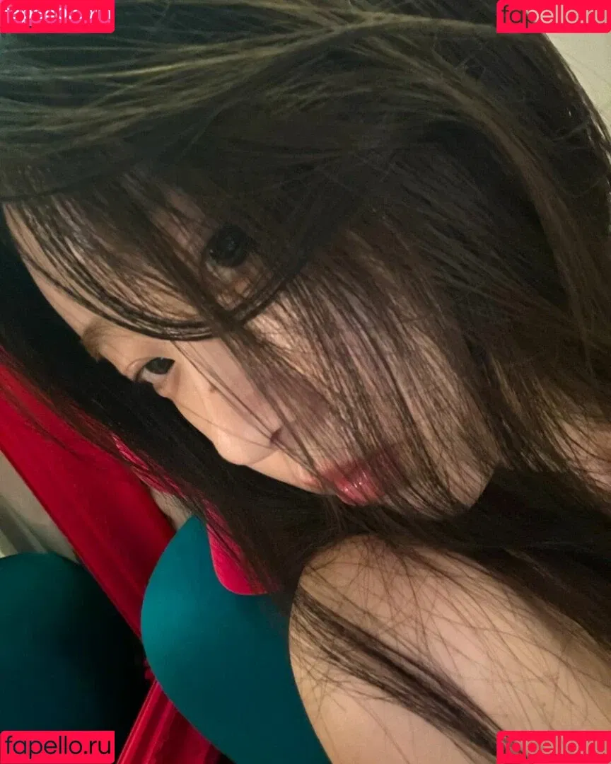 Shin Jae Eun / Zenny / love_zennyrt / zennyrt / 신재은 Onlyfans Photo Gallery 