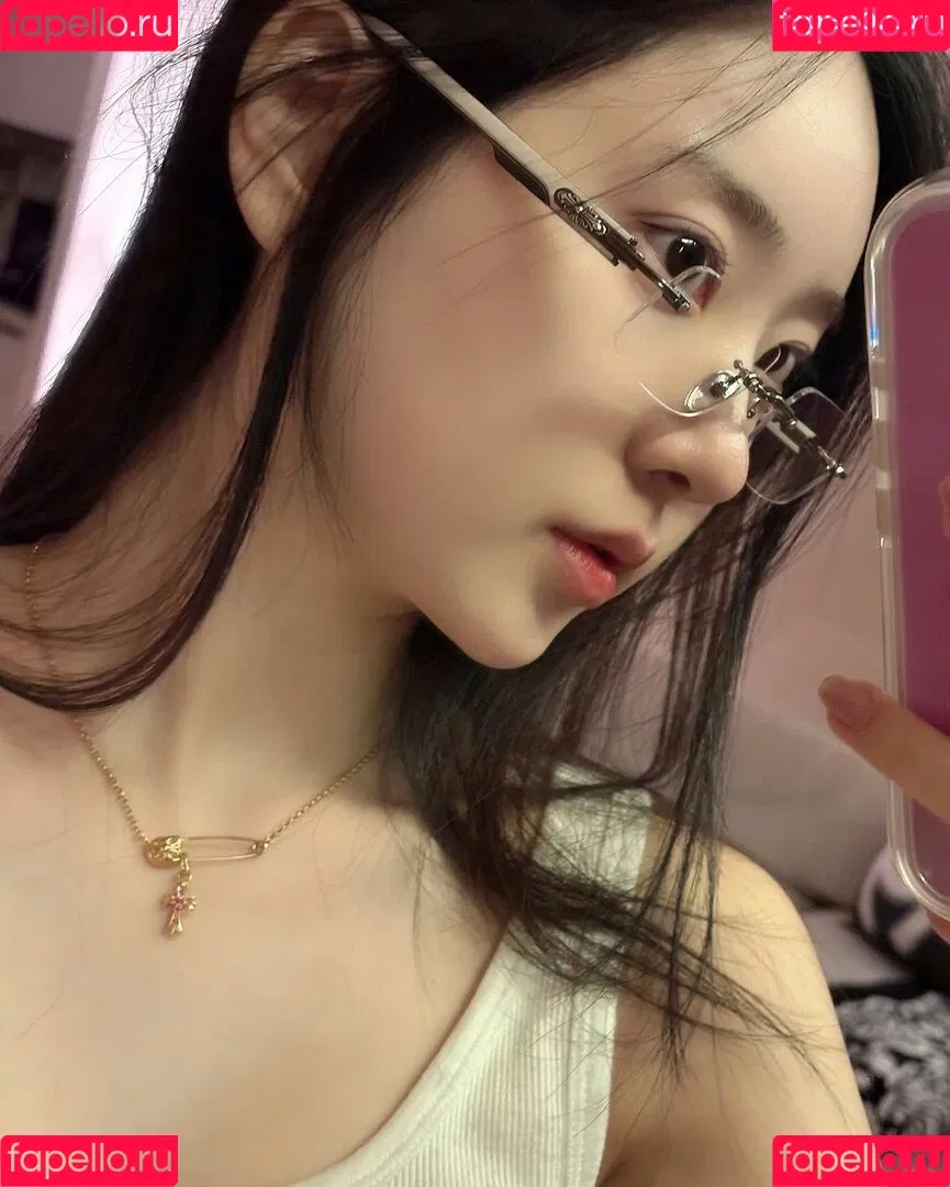 Shin Jae Eun / Zenny / love_zennyrt / zennyrt / 신재은 Onlyfans Photo Gallery 