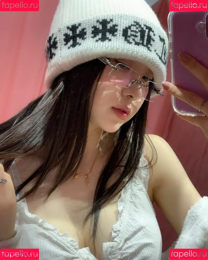 Shin Jae Eun / Zenny / love_zennyrt / zennyrt / 신재은 Onlyfans Photo Gallery 