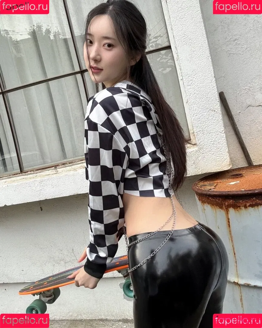 Shin Jae Eun / Zenny / love_zennyrt / zennyrt / 신재은 Onlyfans Photo Gallery 