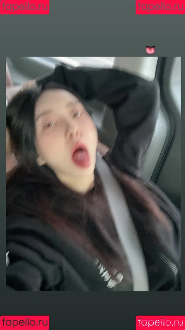 Shin Jae Eun / Zenny / love_zennyrt / zennyrt / 신재은 Onlyfans Photo Gallery 