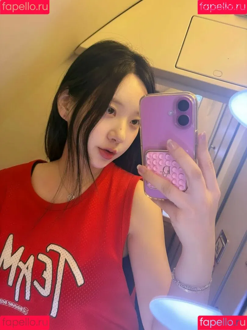 Shin Jae Eun / Zenny / love_zennyrt / zennyrt / 신재은 Onlyfans Photo Gallery 