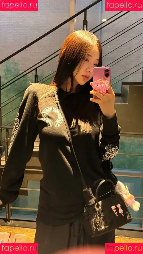 Shin Jae Eun / Zenny / love_zennyrt / zennyrt / 신재은 Onlyfans Photo Gallery 