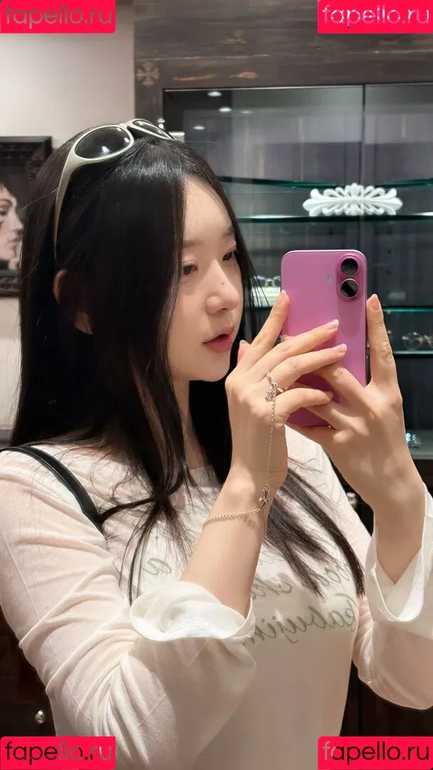 Shin Jae Eun / Zenny / love_zennyrt / zennyrt / 신재은 Onlyfans Photo Gallery 