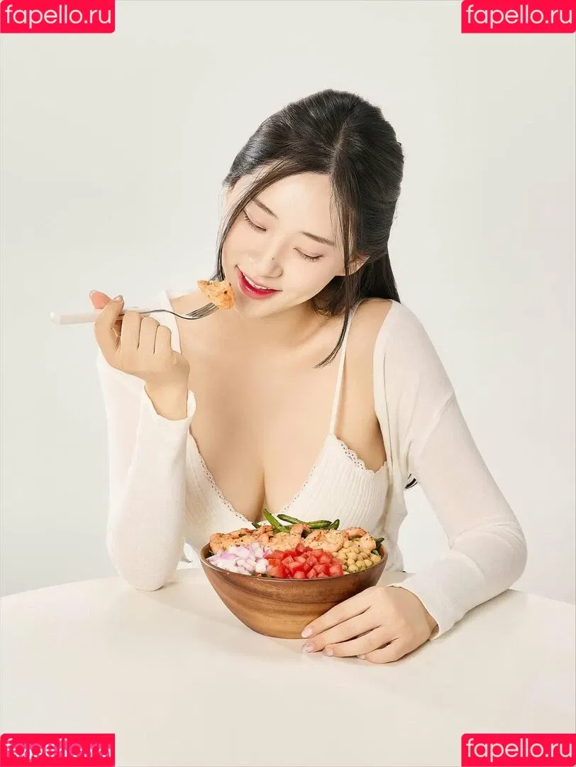 Shin Jae Eun / Zenny / love_zennyrt / zennyrt / 신재은 Onlyfans Photo Gallery 