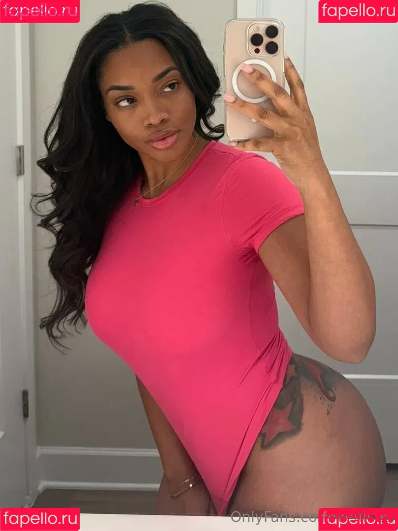 veniceg / veniceg__ Onlyfans Photo Gallery 