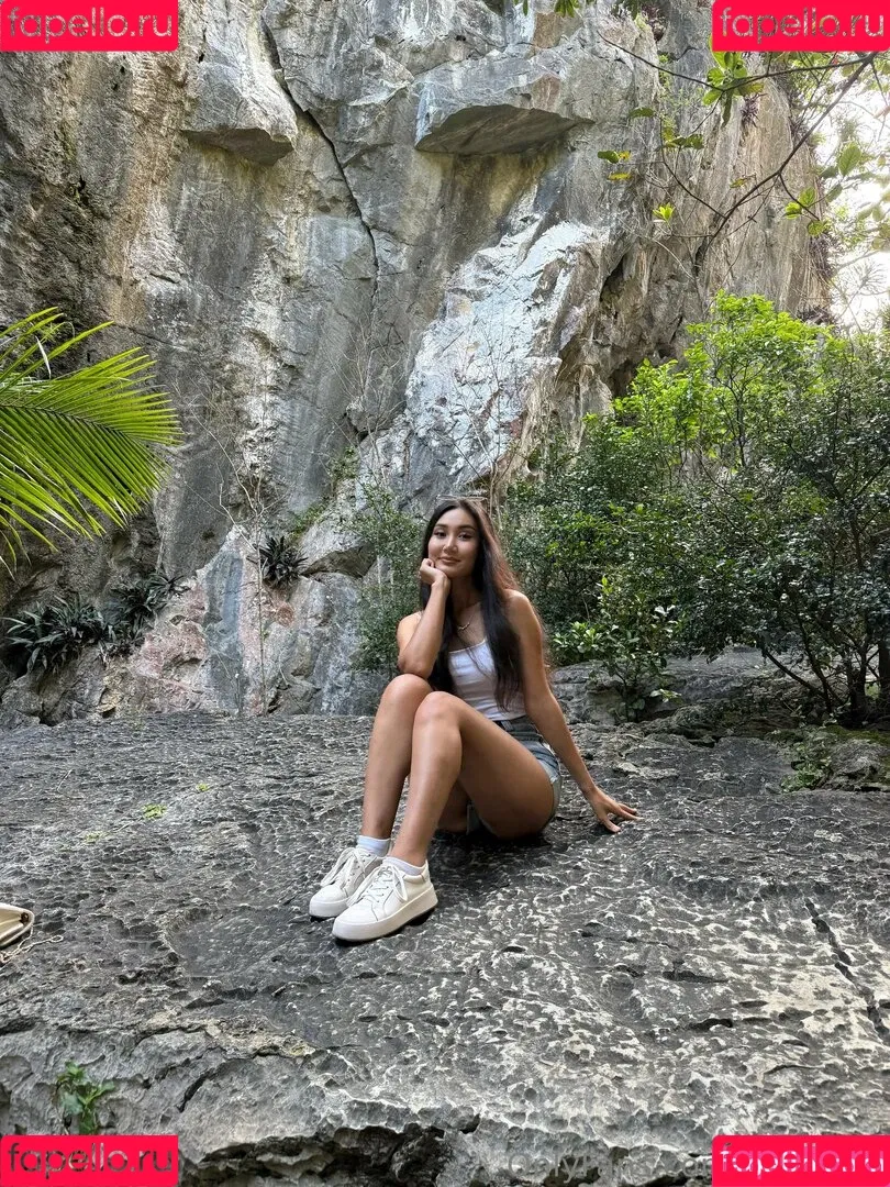 MiaJeen / Mia_Jeen / mia.jeen Onlyfans Photo Gallery 