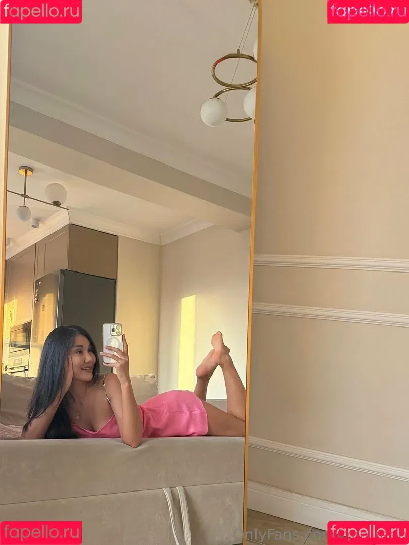 MiaJeen / Mia_Jeen / mia.jeen Onlyfans Photo Gallery 