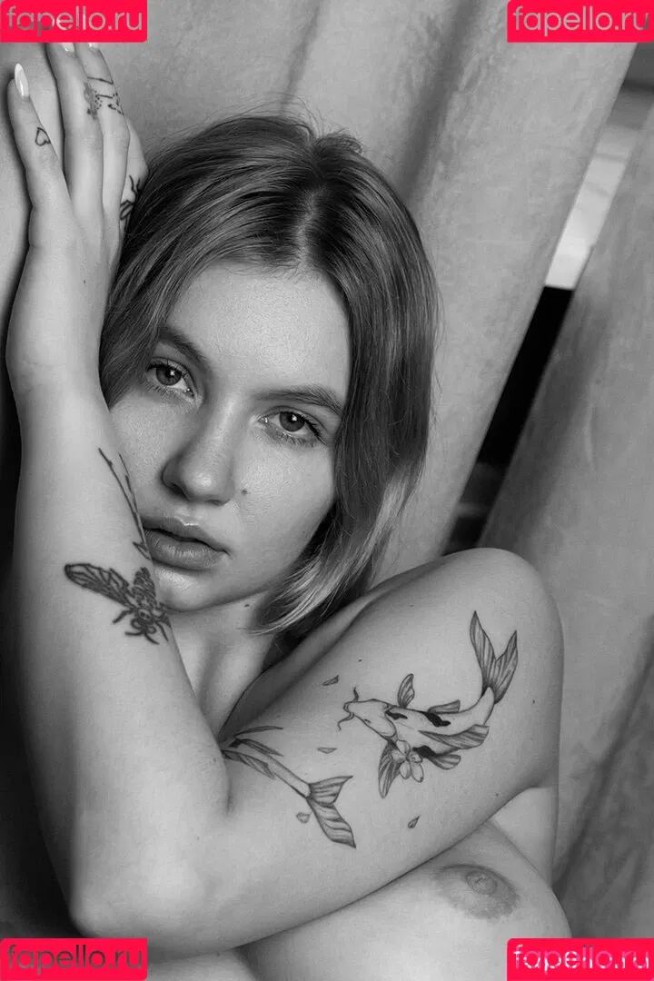 Alice_waterfall / marcelinesi / marcelinespage / xtbshh Onlyfans Photo Gallery 