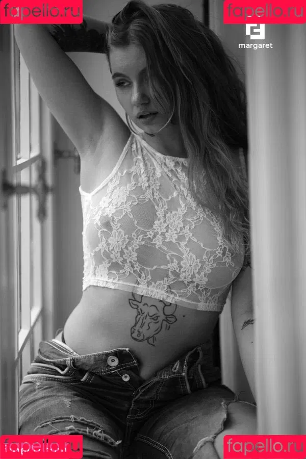 Alice_waterfall / marcelinesi / marcelinespage / xtbshh Onlyfans Photo Gallery 