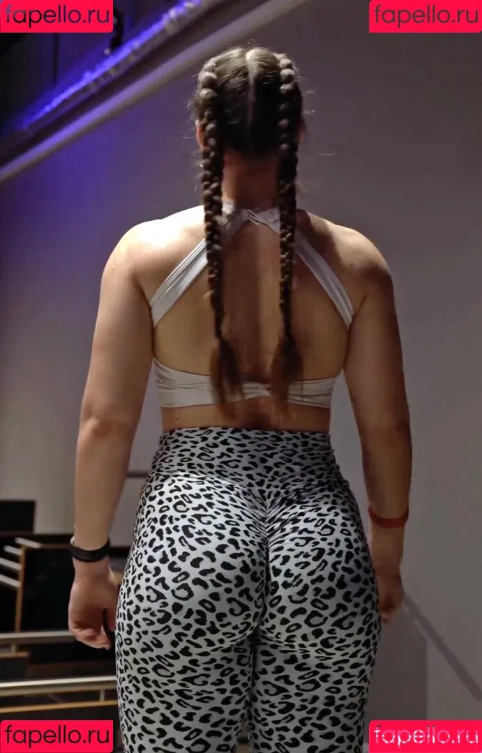 Leonie Kommoss / leonie.kommoss / leoniekommoss Onlyfans Photo Gallery 