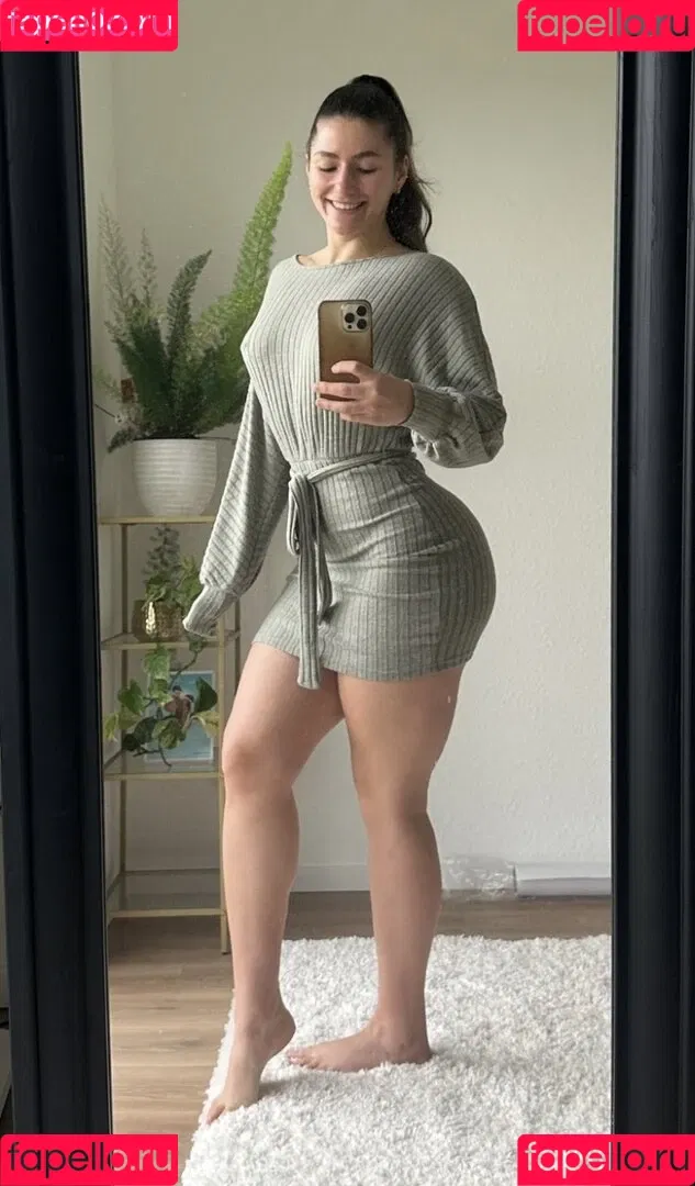 Leonie Kommoss / leonie.kommoss / leoniekommoss Onlyfans Photo Gallery 