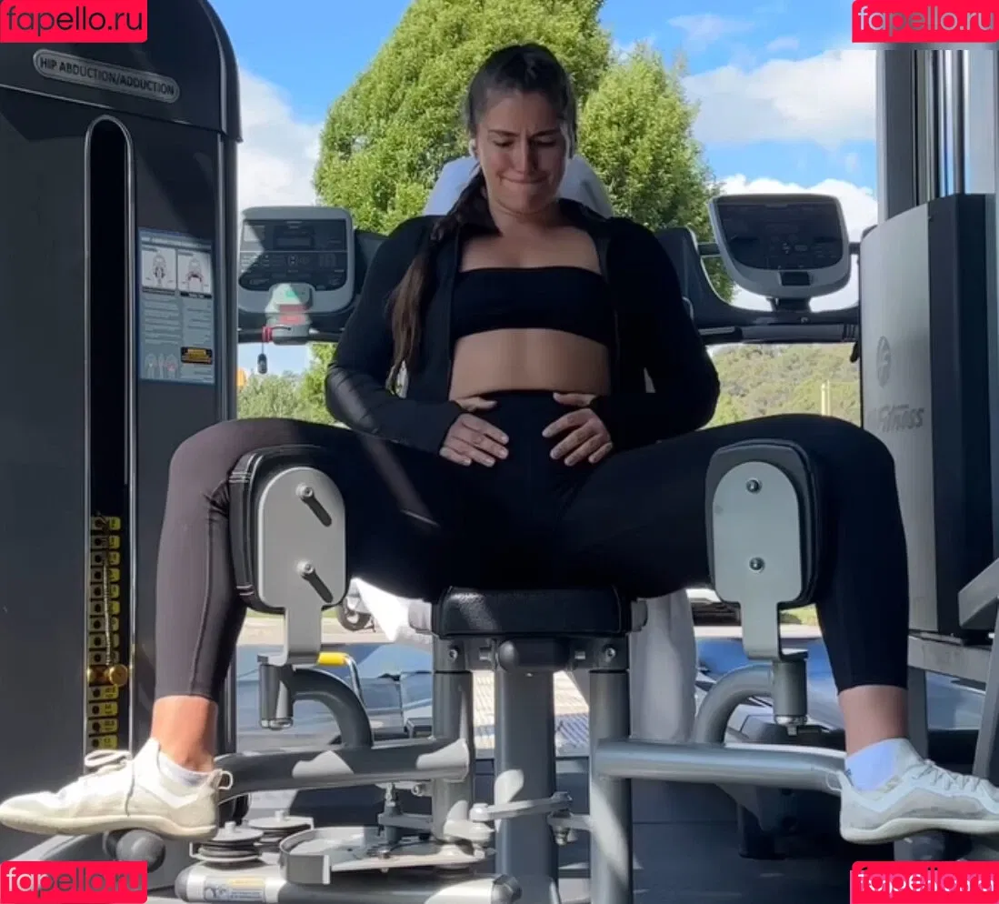 Leonie Kommoss / leonie.kommoss / leoniekommoss Onlyfans Photo Gallery 