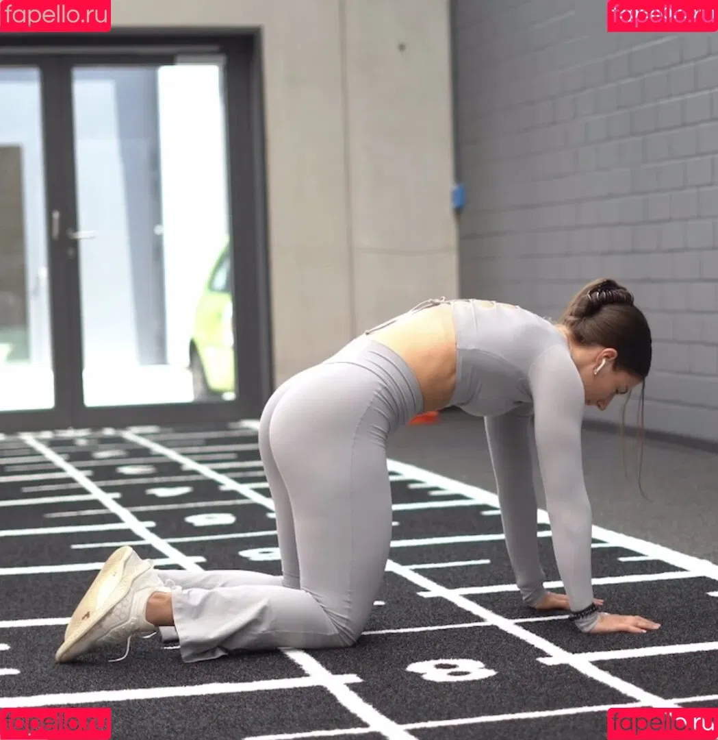 Leonie Kommoss / leonie.kommoss / leoniekommoss Onlyfans Photo Gallery 