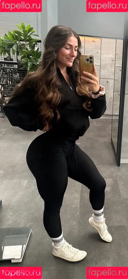 Leonie Kommoss / leonie.kommoss / leoniekommoss Onlyfans Photo Gallery 