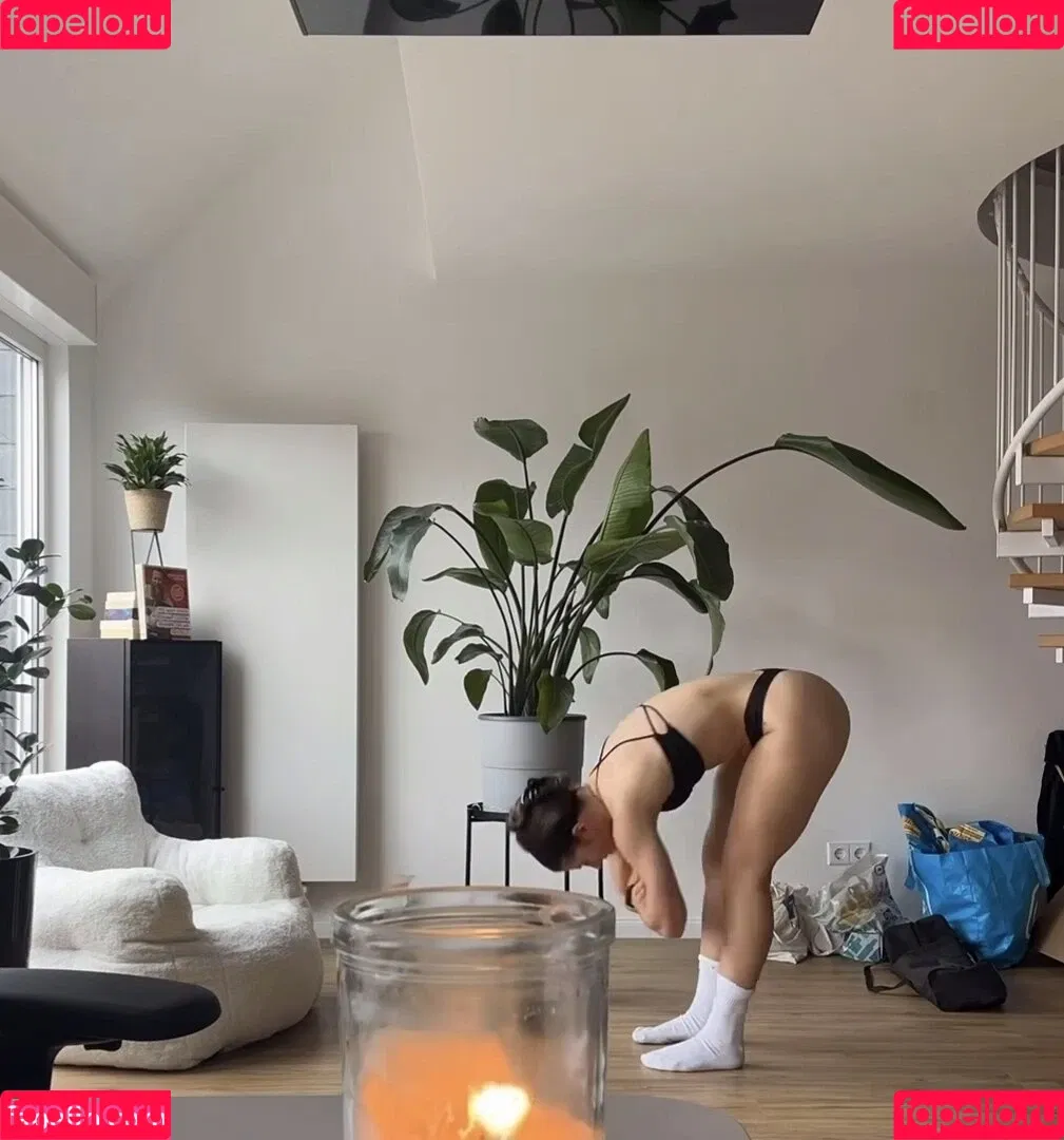 Leonie Kommoss / leonie.kommoss / leoniekommoss Onlyfans Photo Gallery 