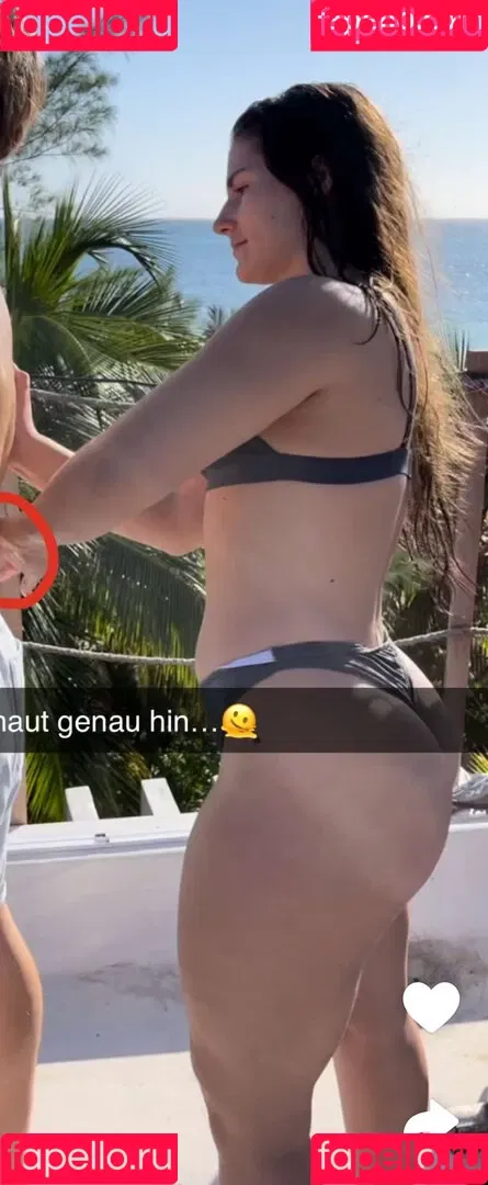 Leonie Kommoss / leonie.kommoss / leoniekommoss Onlyfans Photo Gallery 