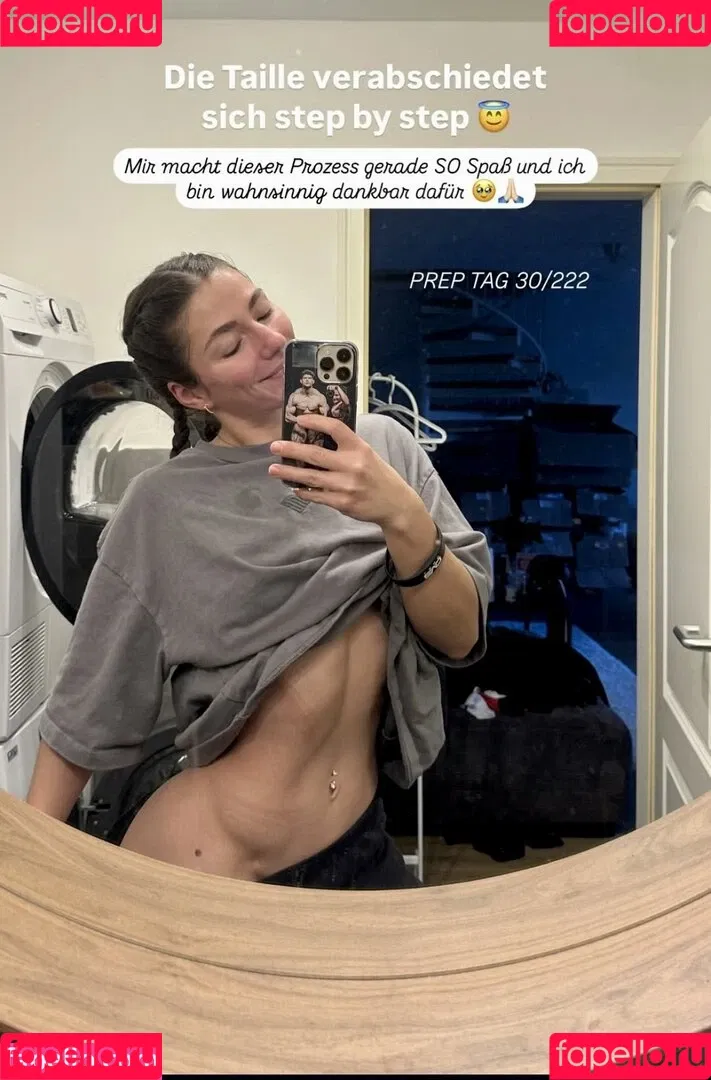 Leonie Kommoss / leonie.kommoss / leoniekommoss Onlyfans Photo Gallery 