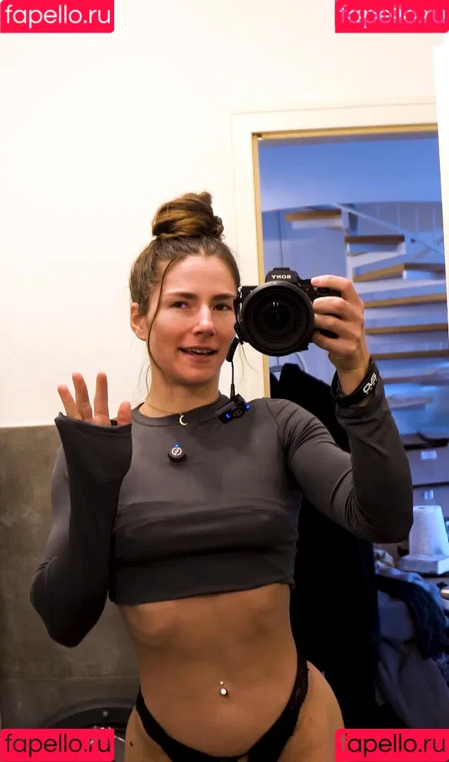 Leonie Kommoss / leonie.kommoss / leoniekommoss Onlyfans Photo Gallery 