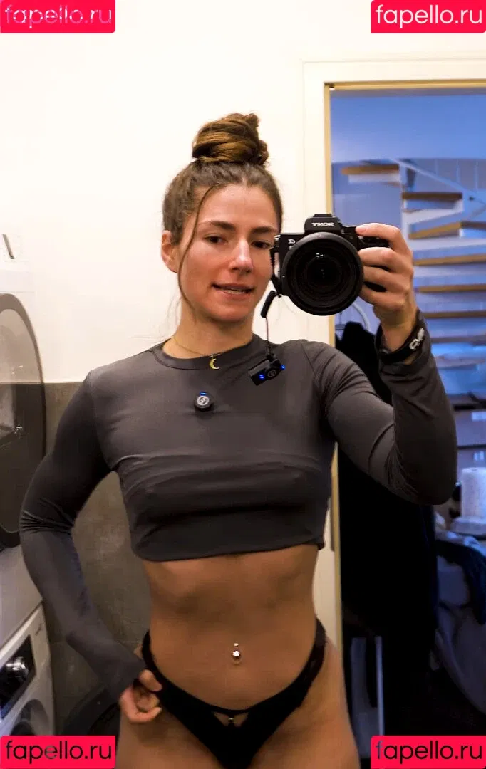 Leonie Kommoss / leonie.kommoss / leoniekommoss Onlyfans Photo Gallery 