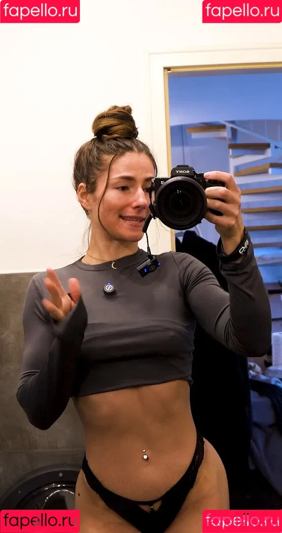 Leonie Kommoss / leonie.kommoss / leoniekommoss Onlyfans Photo Gallery 