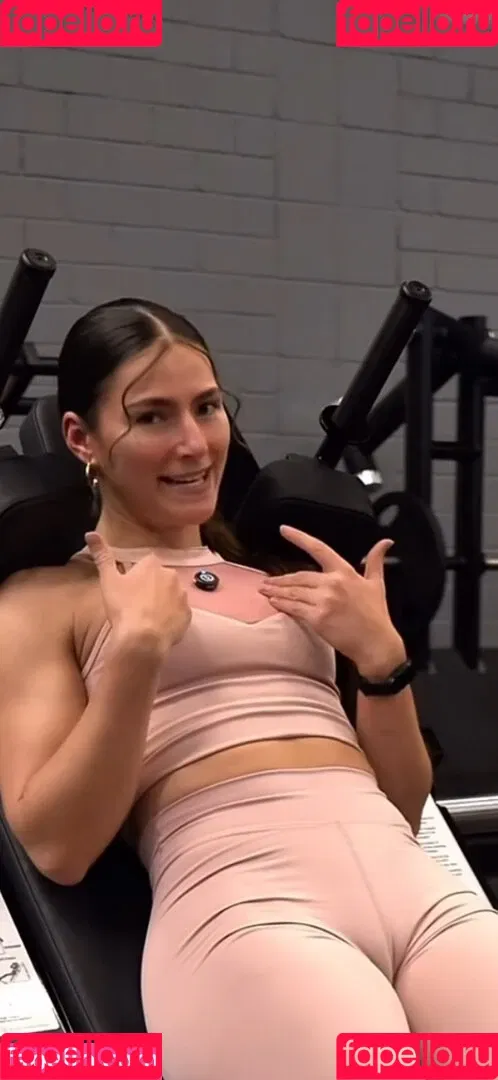 Leonie Kommoss / leonie.kommoss / leoniekommoss Onlyfans Photo Gallery 