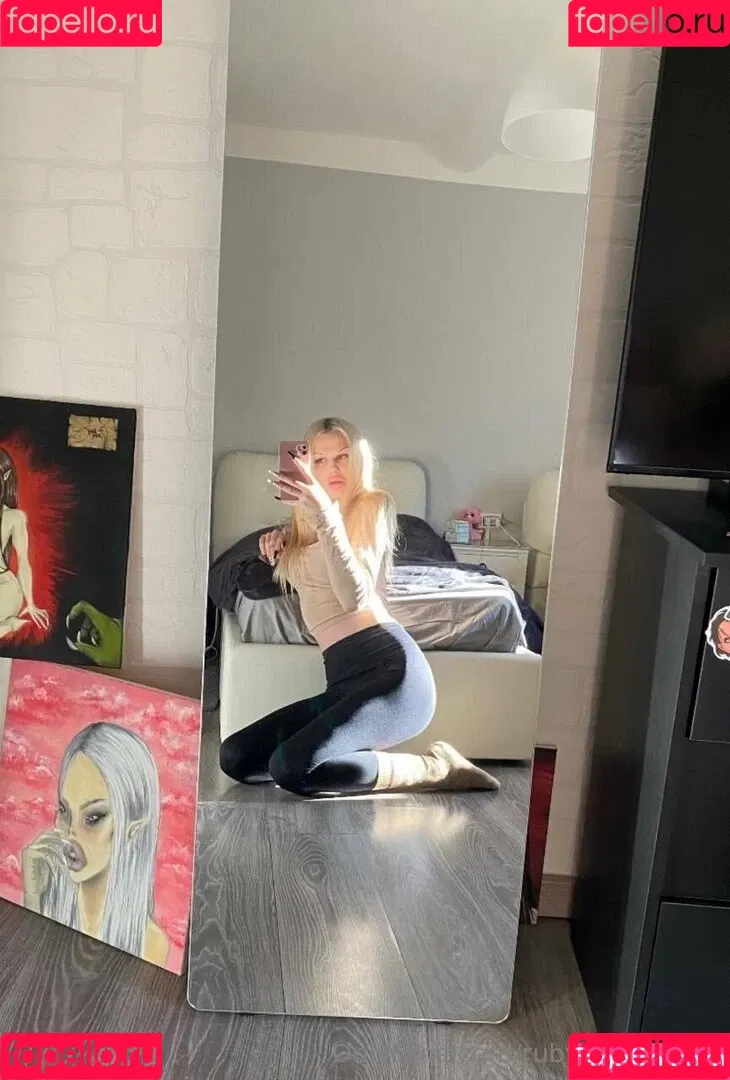 rubydiamantee / rubydiamanttee Onlyfans Photo Gallery 