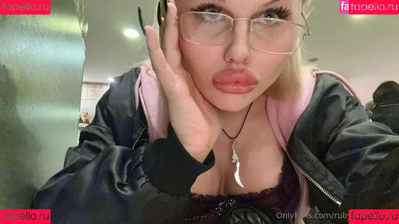 rubydiamantee / rubydiamanttee Onlyfans Photo Gallery 
